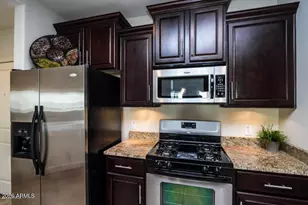 945 E Playa Del Norte Dr, Tempe, AZ 85288 - Photo 23