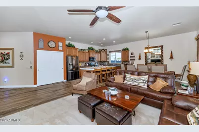 35505 N 31st Drive, Phoenix, AZ 85086 - Photo 9