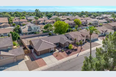 7569 W Maui Lane, Peoria, AZ 85381 - Photo 27