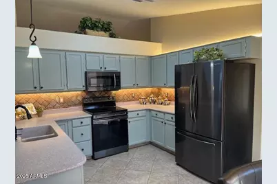 7569 W Maui Lane, Peoria, AZ 85381 - Photo 13