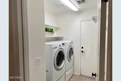 7569 W Maui Lane, Peoria, AZ 85381 - Photo 19