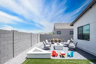 812 E Summerside Rd, Phoenix, AZ 85042 - Photo 43