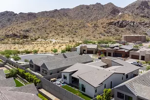 812 E Summerside Rd, Phoenix, AZ 85042 - Photo 59