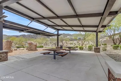 812 E Summerside Road, Phoenix, AZ 85042 - Photo 55
