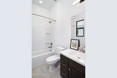 812 E Summerside Road, Phoenix, AZ 85042 - Photo 35