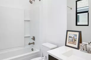 812 E Summerside Rd, Phoenix, AZ 85042 - Photo 35