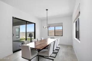 812 E Summerside Rd, Phoenix, AZ 85042 - Photo 15