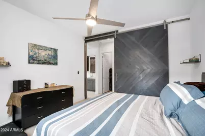 812 E Summerside Road, Phoenix, AZ 85042 - Photo 29