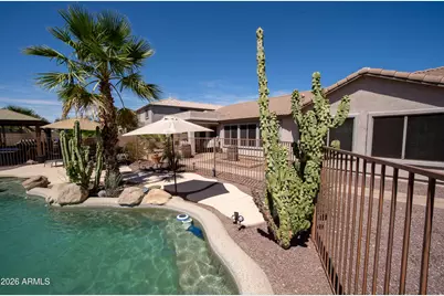 8369 W Luke Avenue, Glendale, AZ 85305 - Photo 11