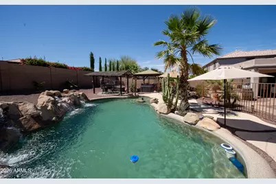 8369 W Luke Avenue, Glendale, AZ 85305 - Photo 9