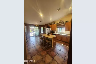 8369 W Luke Avenue, Glendale, AZ 85305 - Photo 7