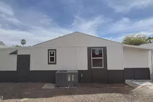 245 S 56th St, Mesa, AZ 85206 - Photo 11