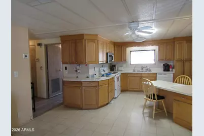 3411 S Camino Seco -- #324, Tucson, AZ 85730 - Photo 7