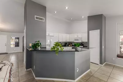 10507 E Champagne Drive, Sun Lakes, AZ 85248 - Photo 11