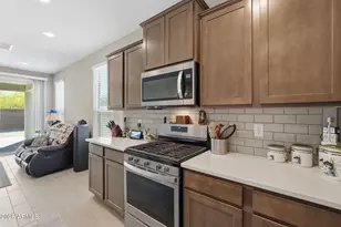 8677 S 165th Ave, Goodyear, AZ 85338 - Photo 9