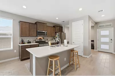 8677 S 165th Avenue, Goodyear, AZ 85338 - Photo 7