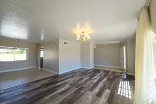 5132 W Las Palmaritas Dr, Glendale, AZ 85302 - Photo 5