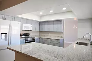 5132 W Las Palmaritas Dr, Glendale, AZ 85302 - Photo 3