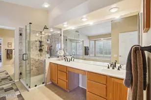 6572 W Abraham Ln, Glendale, AZ 85308 - Photo 17