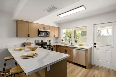 402 W El Prado Road, Chandler, AZ 85225 - Photo 9