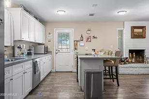 3934 West Myrtle Ave, Phoenix, AZ 85051 - Photo 13