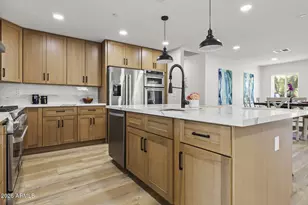 8632 E Highland Ave, Scottsdale, AZ 85251 - Photo 5