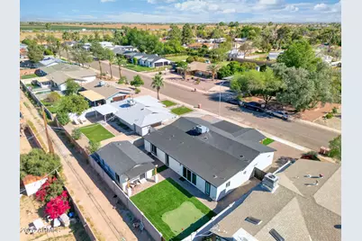 8632 E Highland Avenue, Scottsdale, AZ 85251 - Photo 41