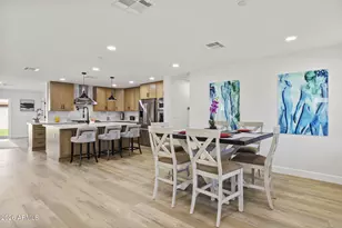 8632 E Highland Ave, Scottsdale, AZ 85251 - Photo 13