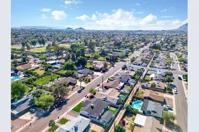 8632 E Highland Avenue, Scottsdale, AZ 85251 - Photo 43