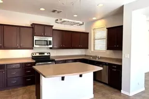 3827 E Trigger Way, Gilbert, AZ 85297 - Photo 9