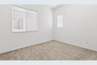 26419 N 23rd Avenue, Phoenix, AZ 85085 - Photo 33