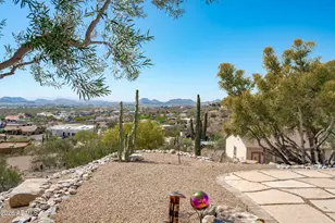 619 E Briles Rd, Phoenix, AZ 85085 - Photo 3