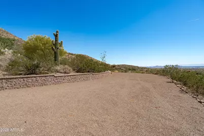 619 E Briles Road, Phoenix, AZ 85085 - Photo 105