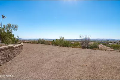 619 E Briles Road, Phoenix, AZ 85085 - Photo 97