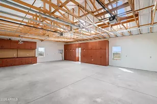 619 E Briles Rd, Phoenix, AZ 85085 - Photo 101
