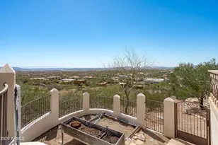 619 E Briles Rd, Phoenix, AZ 85085 - Photo 97