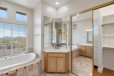 619 E Briles Road, Phoenix, AZ 85085 - Photo 35