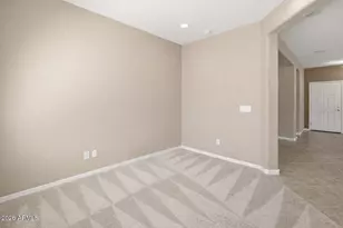 27301 W Mohawk Ln, Buckeye, AZ 85396 - Photo 31