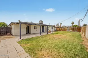 4237 N 34th Pl, Phoenix, AZ 85018 - Photo 23