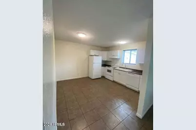 1420 E Brown Street #A, Phoenix, AZ 85020 - Photo 5