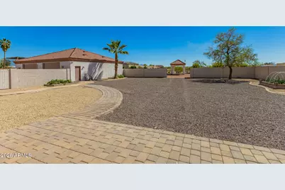 16037 W Wade Lane, Goodyear, AZ 85338 - Photo 57