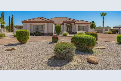 16037 W Wade Lane, Goodyear, AZ 85338 - Photo 3