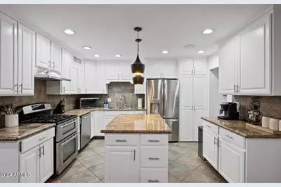 8336 E Sells Drive, Scottsdale, AZ 85251 - Photo 3