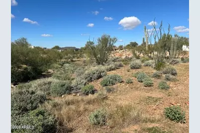 428 E Hemingway Lane, Phoenix, AZ 85086 - Photo 1