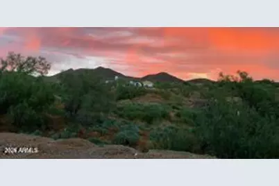 428 E Hemingway Lane, Phoenix, AZ 85086 - Photo 3