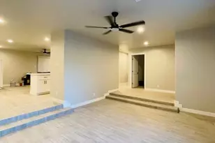 1704 E Pickrell Dr, Phoenix, AZ 85042 - Photo 5