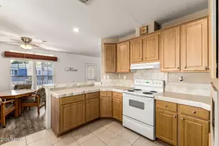 201 S Greenfield Rd, Mesa, AZ 85206 - Photo 15