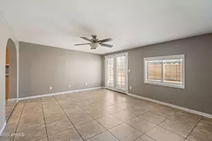 3244 E Hillery Dr, Phoenix, AZ 85032 - Photo 17