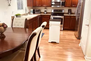 12222 N Paradise Vlg Pkwy S, Phoenix, AZ 85032 - Photo 7