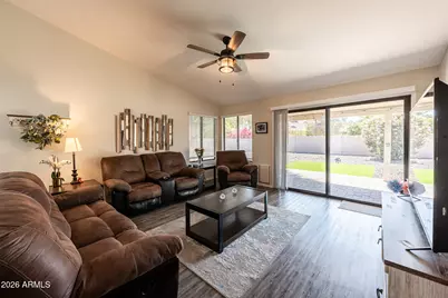 10233 E Spring Creek Road, Sun Lakes, AZ 85248 - Photo 9